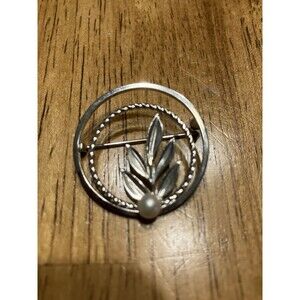 Sterling Silver Brooch Pin Circle Leaf Pearl Vintage jewelry retro mid-century